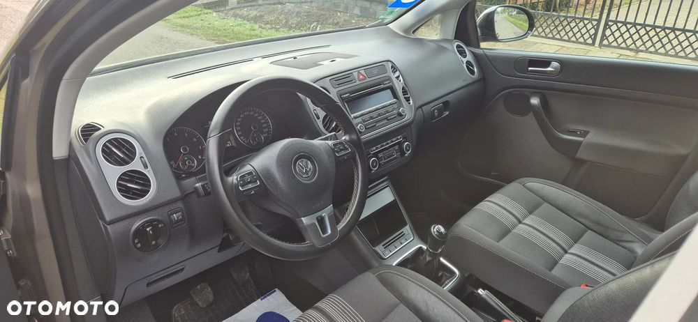 Volkswagen Jetta 1.4 TSI Highline - 17