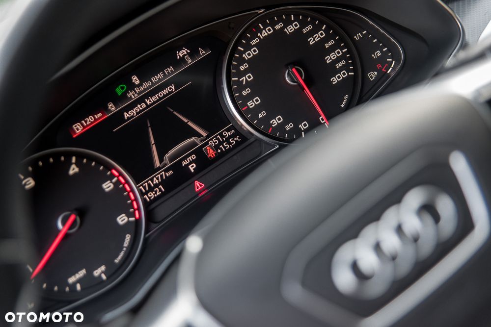 Audi A6 Avant 2.0 TDI ultra S tronic - 17