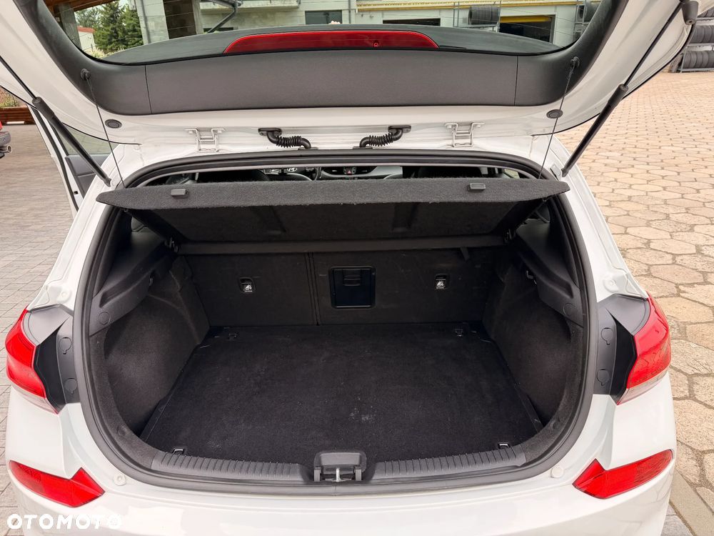 Hyundai i30 1.4 T-GDI Premium DCT - 15