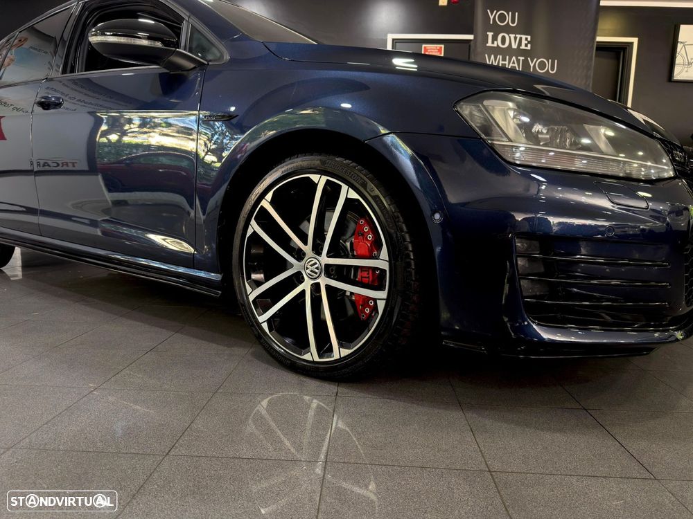 VW Golf 2.0 TDI GTD - 12