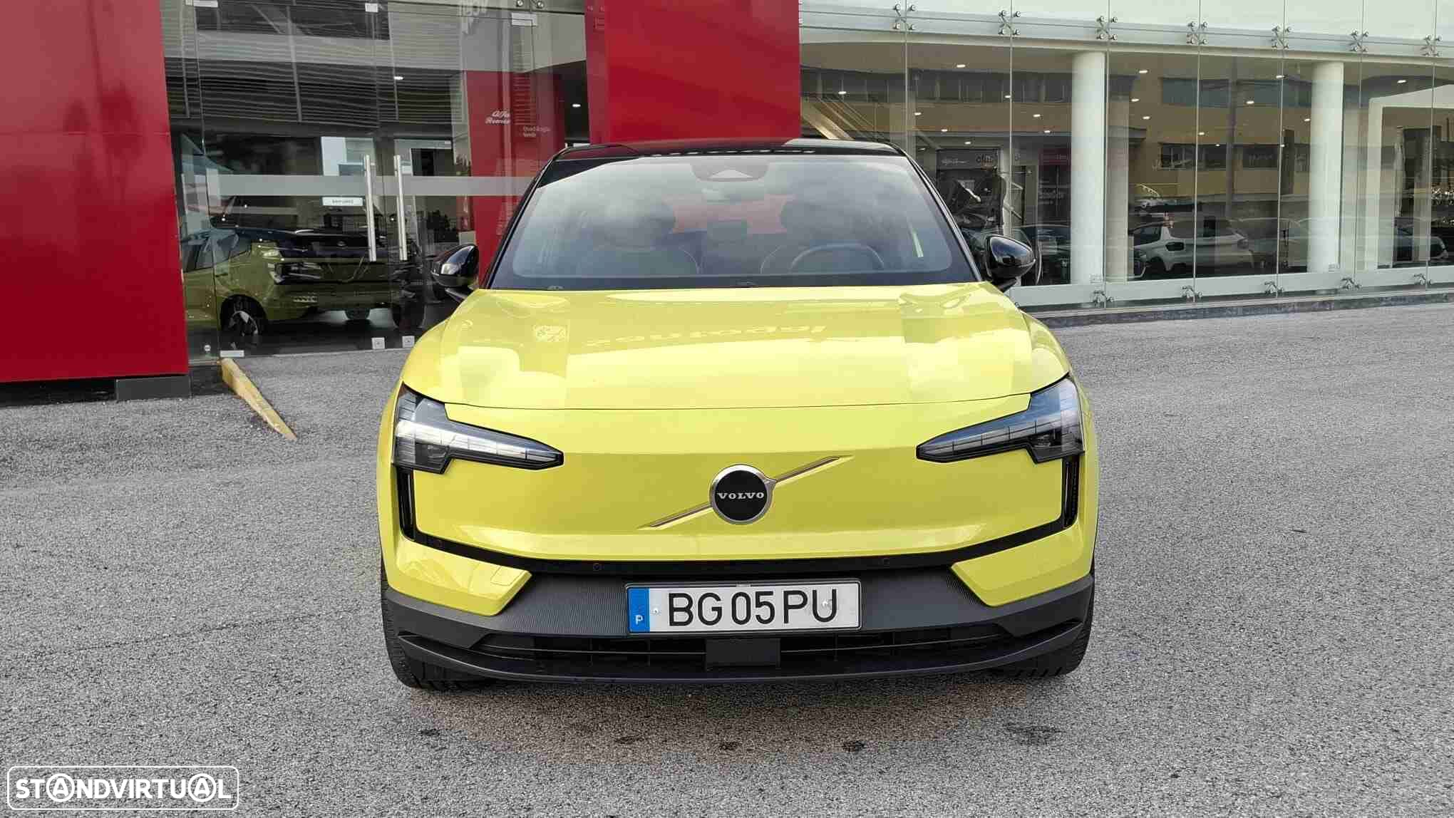 Volvo EX30 69 kWh Single Motor Extended Range Plus - 8