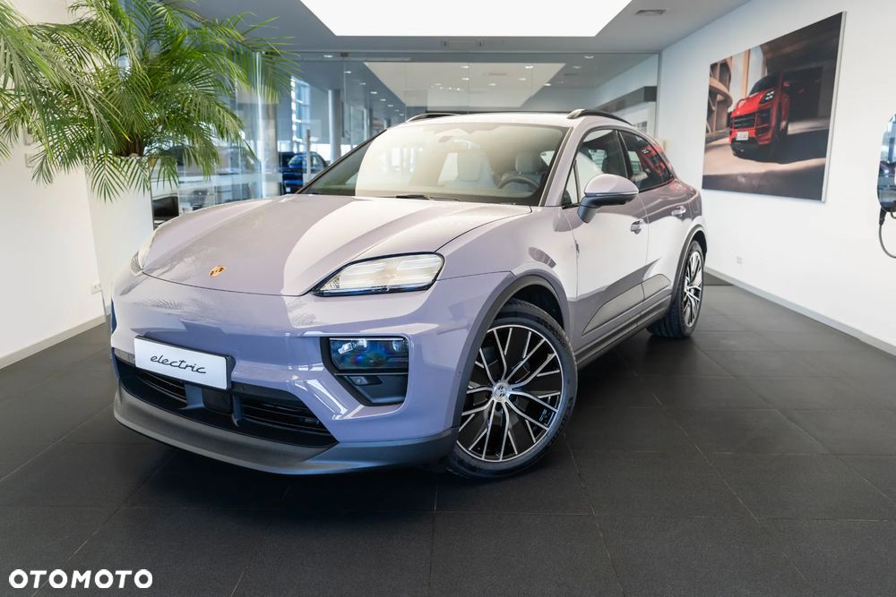 Porsche Macan - 1