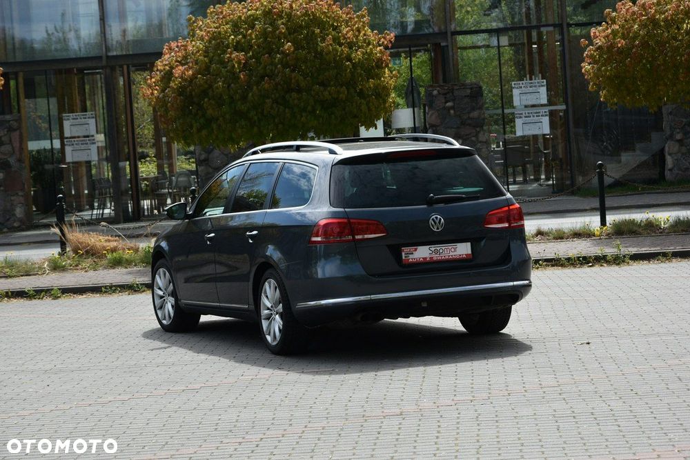 Volkswagen Passat - 20