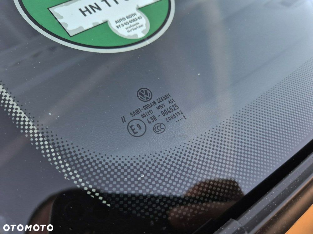 Volkswagen Polo 1.4 MATCH - 9
