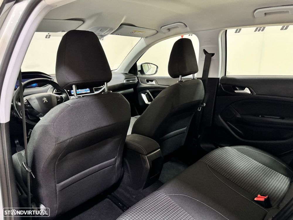 Peugeot 308 1.5 BlueHDi Style - 36