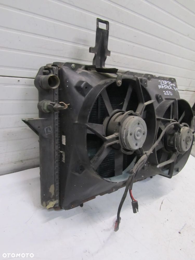 renault master I ->96 2.5 D chłodnica wody-wentylatory - 3