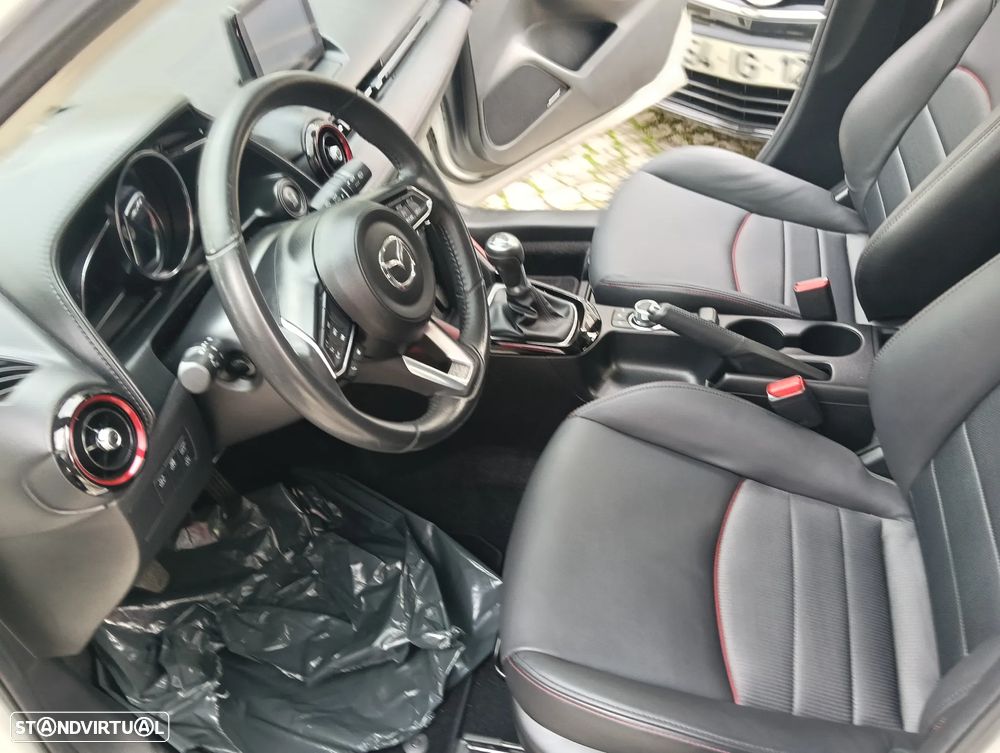 Mazda CX-3 1.5 Sky.Excellence HT Leather White Navi - 21