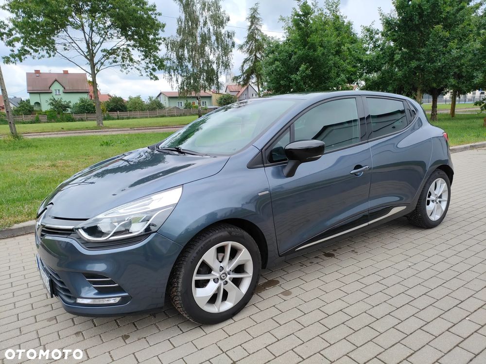 Renault Clio 1.2 16V Limited - 2