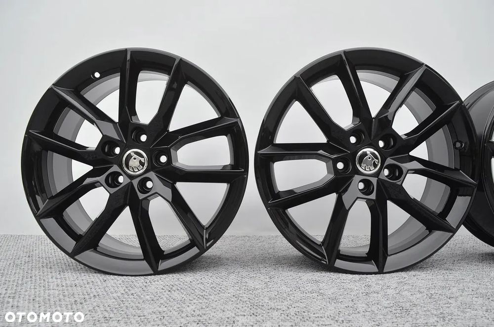 Felgi 7,5x18 5x112 Skoda Octavia Kodiaq Karoq Scout Superb Yeti - 4