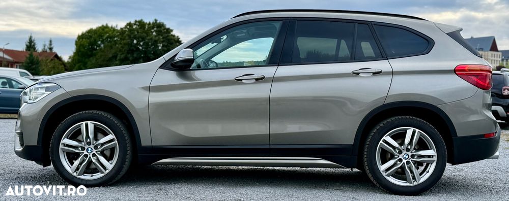 BMW X1 xDrive20d Aut. Sport Line - 2