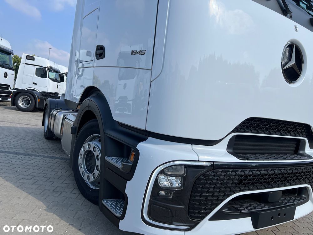 Mercedes-Benz ACTROS - 6