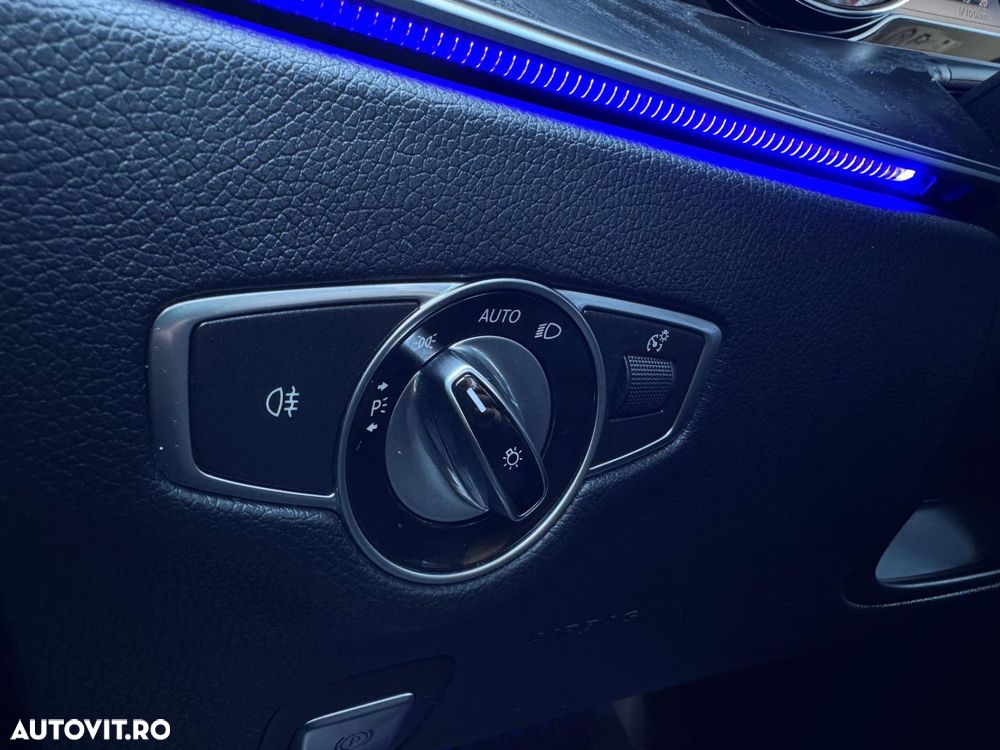 Mercedes-Benz E - 19