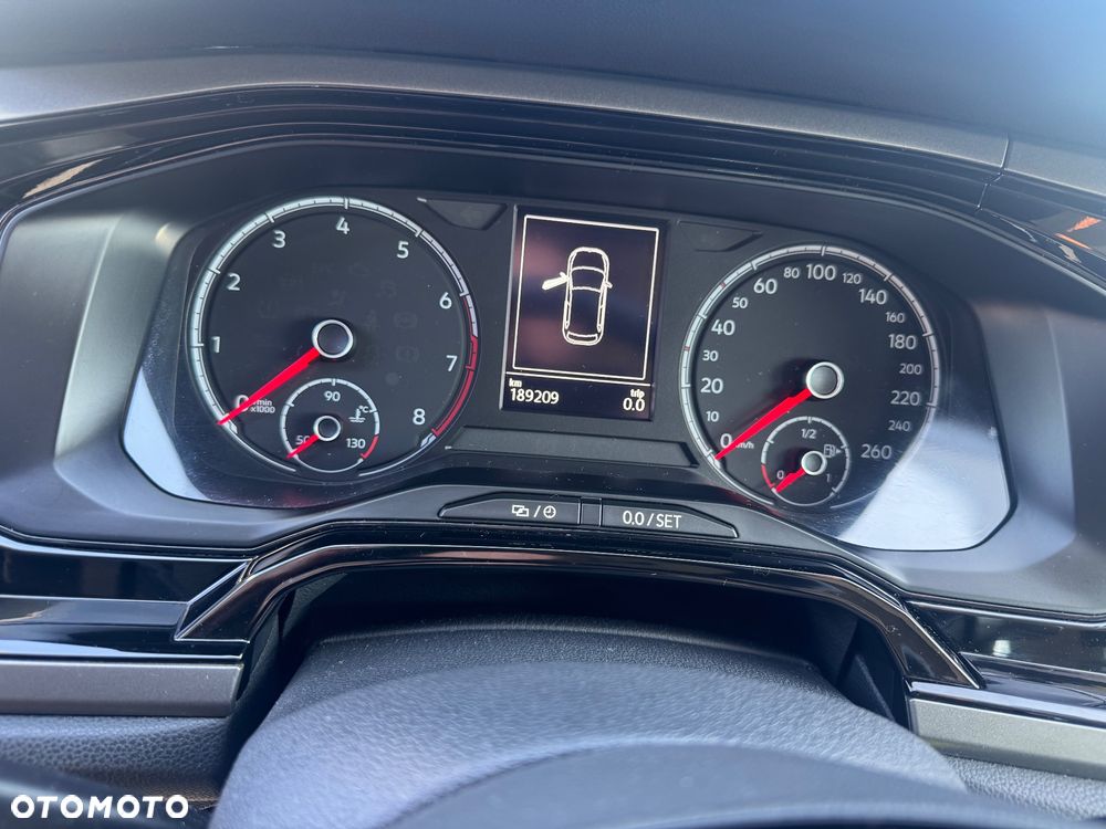 Volkswagen Polo 1.0 TSI Comfortline DSG - 2