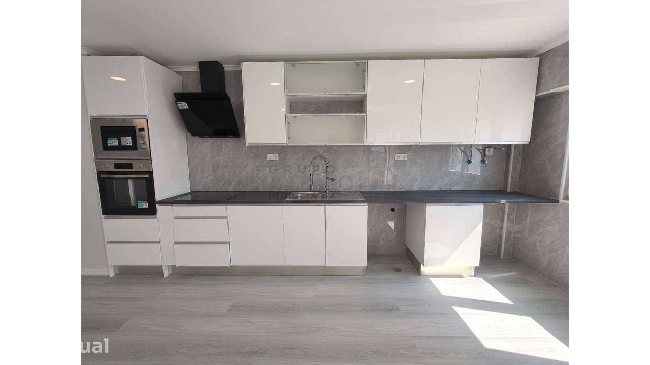 Apartamento T4 em Amora - Grande imagem: 4/31