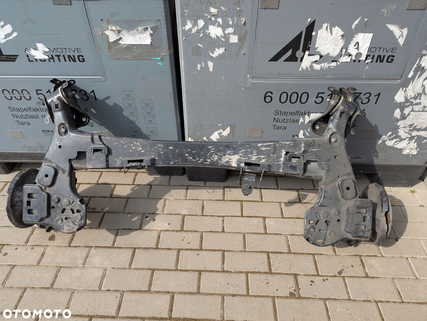Citroen C4 X C4X 2020-2025 1.2 PureTech Oś tylna belka zawieszenia - 1