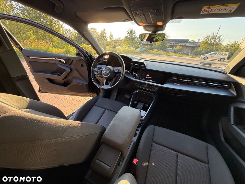 Audi A3 Limousine 35 TFSI mHEV S tronic - 8