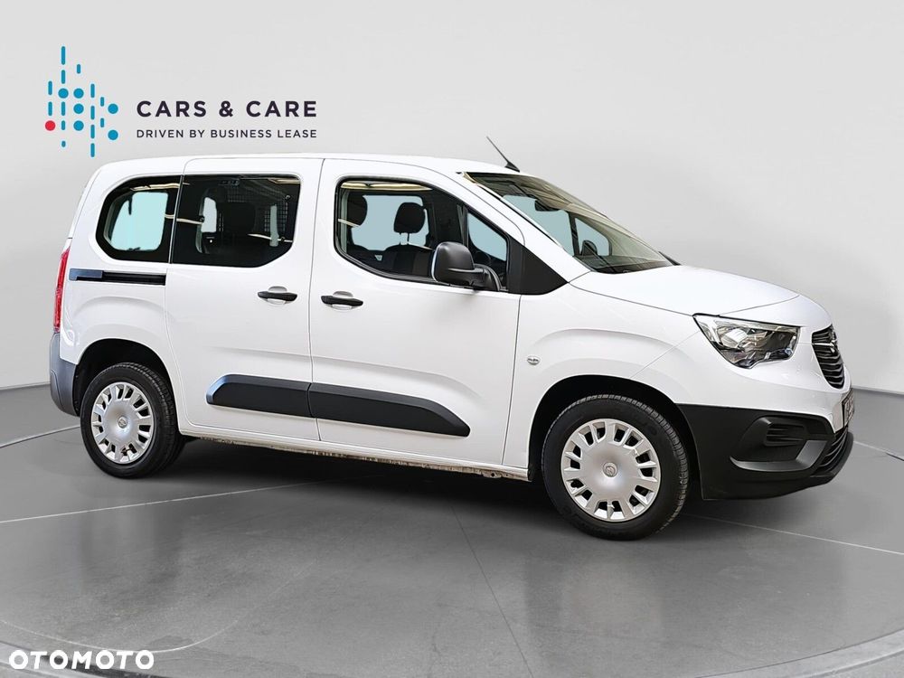 Opel Combo 1.5 DT Edition 102KM - 6