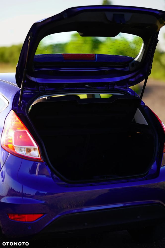 Ford Fiesta 1.25 Trend Edition - 10