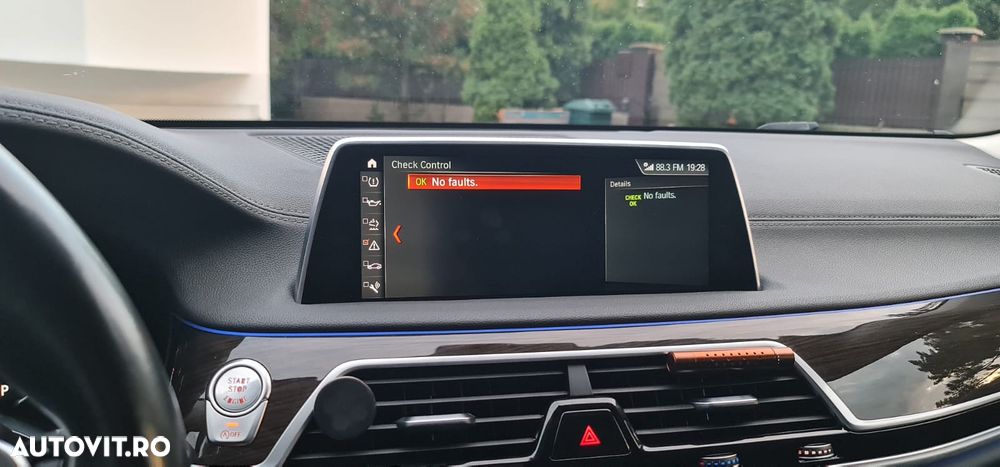 BMW Seria 7 740d xDrive - 12