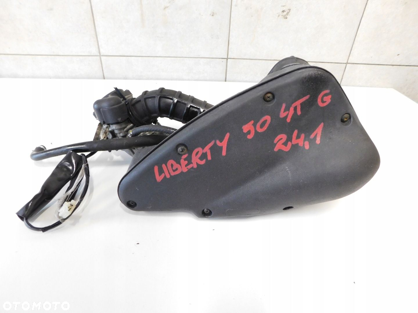 PIAGGIO LIBERTY 50 4T GAŹNIK  FILTR POWIETRZA AIRBOX - 2