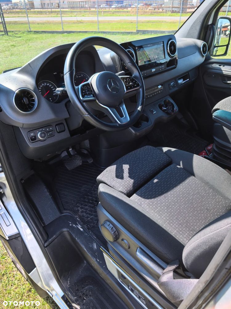 Mercedes-Benz SPRINTER 319 CDI - 11