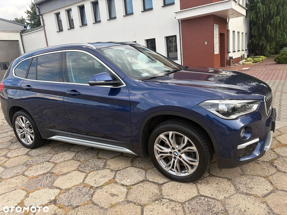 BMW X1 xDrive20i xLine - 11