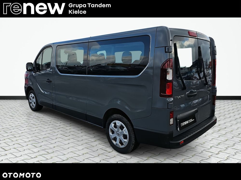 Renault Trafic Grand SpaceClass 2.0 dCi - 7