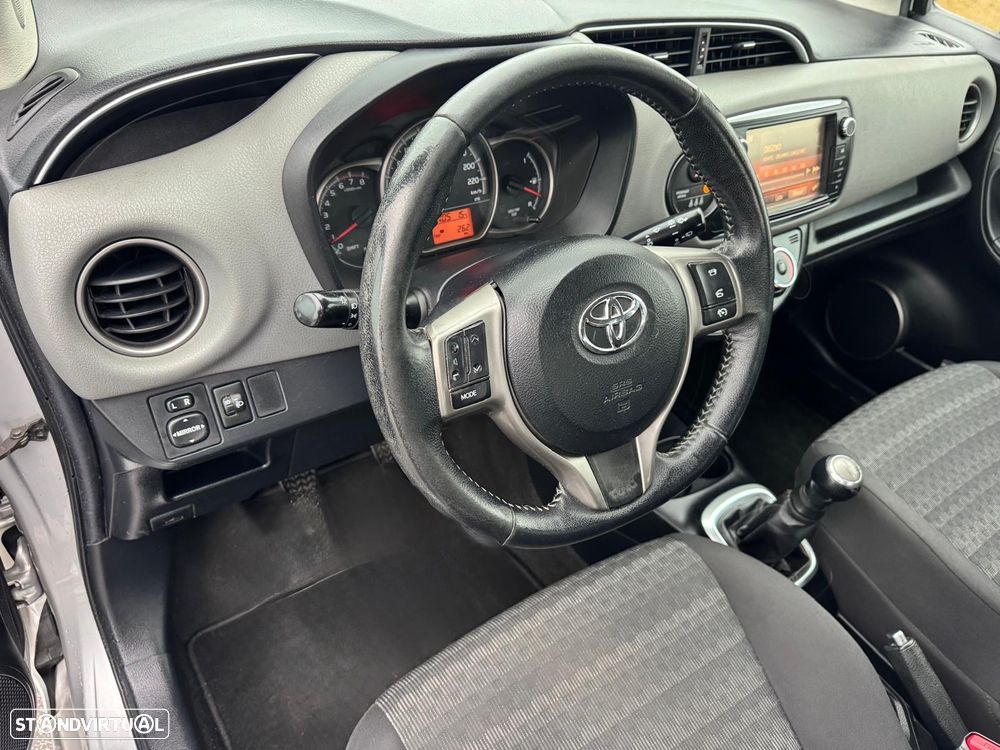 Toyota Yaris 1.0 VVT-i ACtive - 15