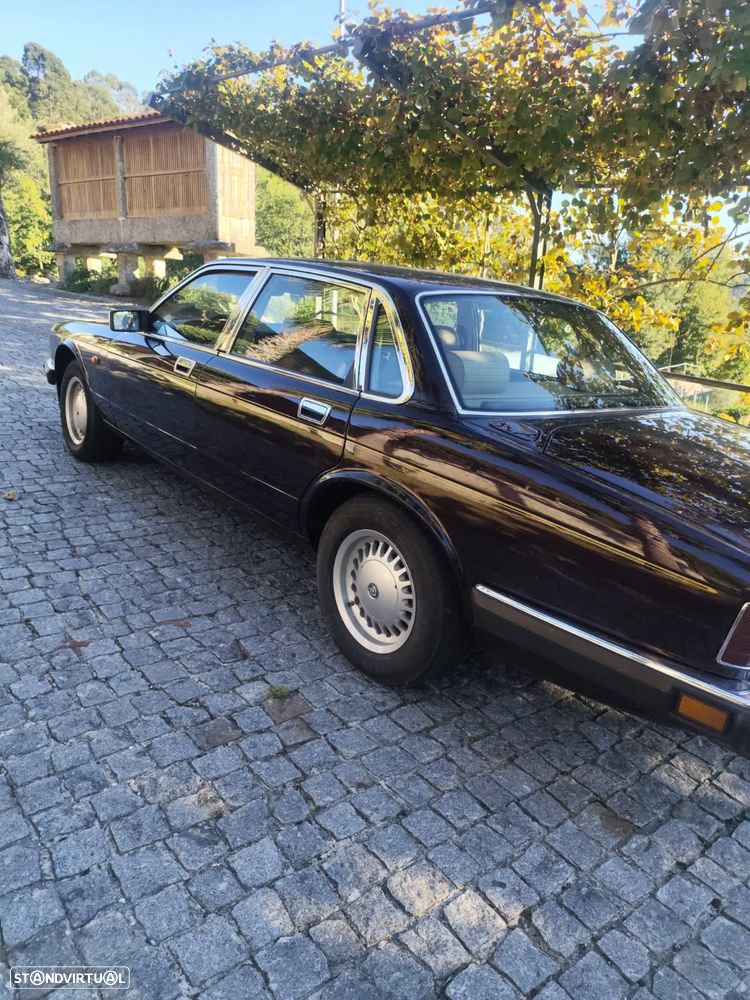 Jaguar Sovereign - 13