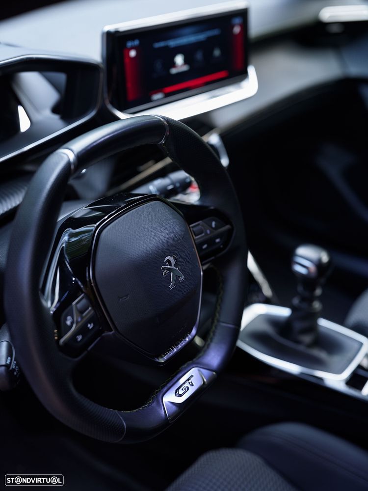 Peugeot 208 1.2 PureTech GT Line - 20