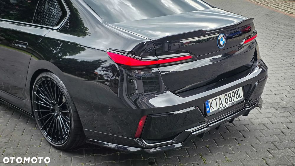 BMW Seria 7 750e PHEV xDrive sport - 14