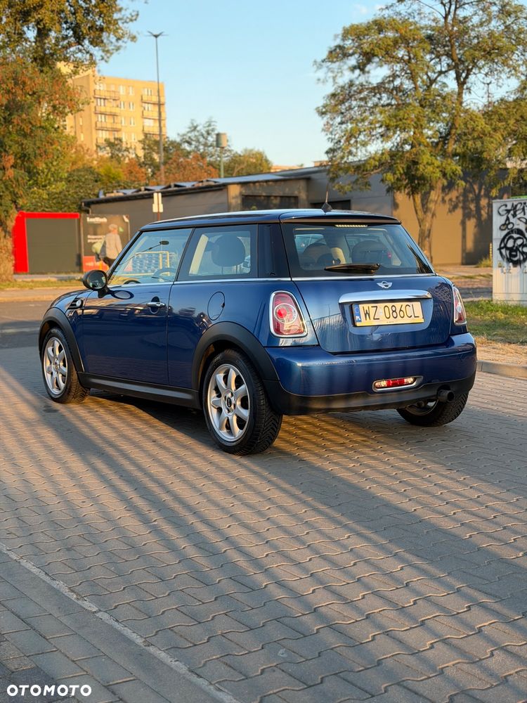 MINI ONE Standard - 4