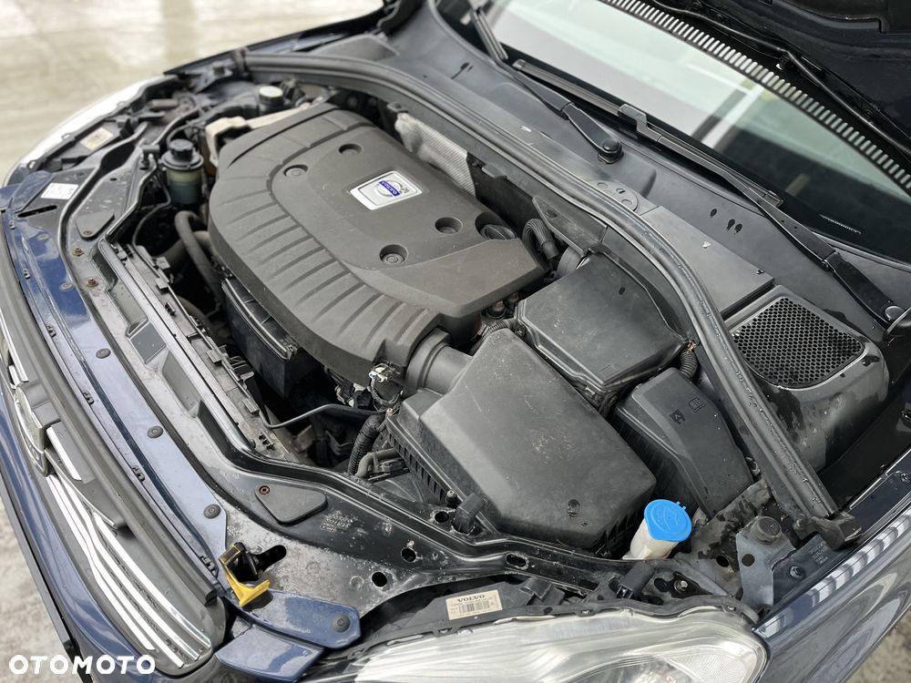 Volvo XC 60 D4 Geartronic Momentum - 29