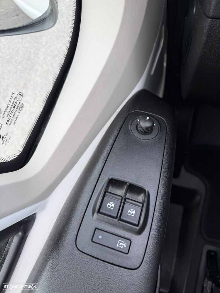 Citroën Jumper 2.2 BlueHDi 30 L1H1 - 13