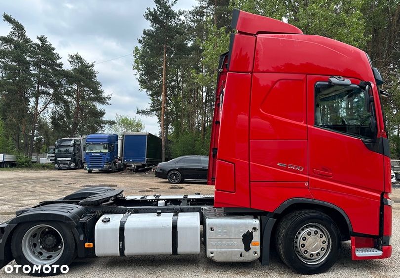 Volvo FH4 500 GLOB XL I-SHIFT IPARCOOL SPOJLERY KLIMA WEBASTO 2xALUTANK LODÓWKA NAVI SKÓRA LOW DECK MEGA EURO 6 2017 ŁADNY - 8
