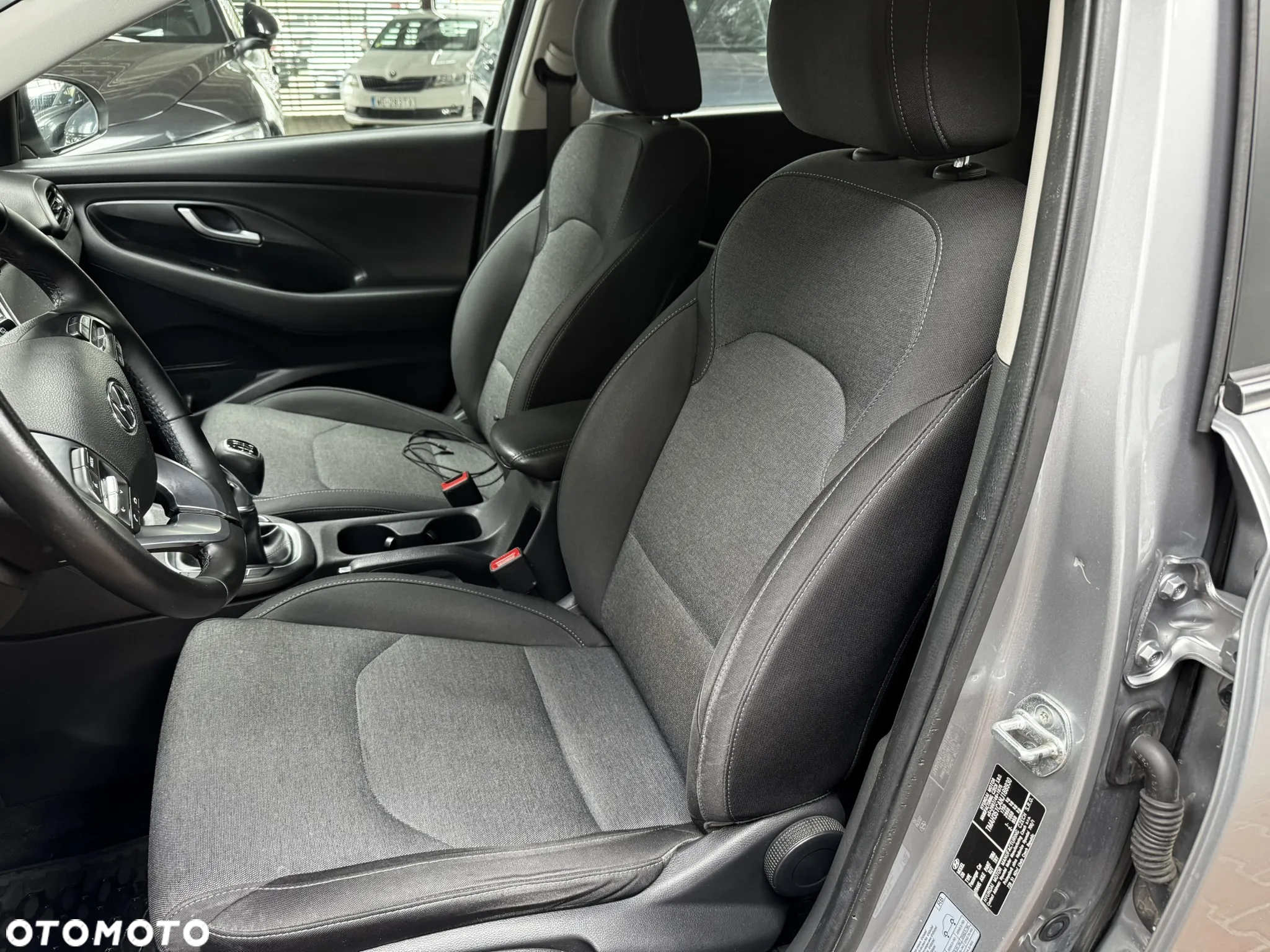 Hyundai i30 1.5 DPI Comfort - 12