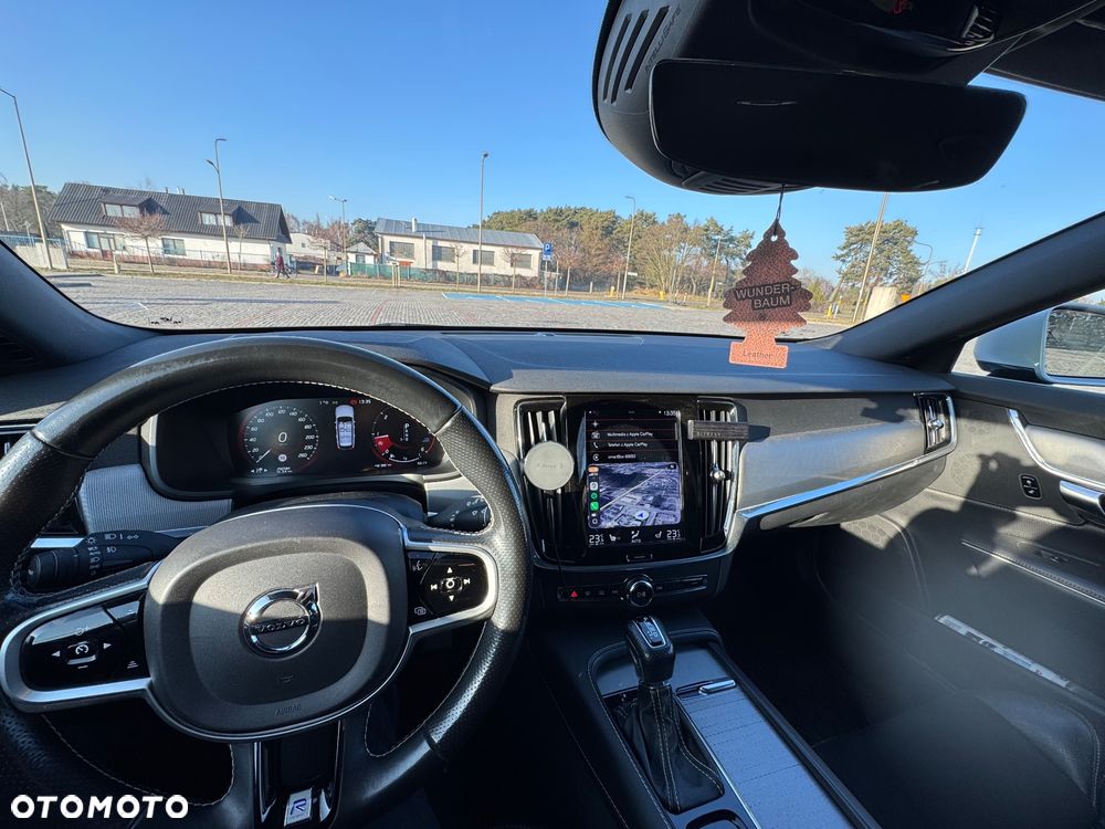 Volvo V90 D4 R-Design - 9