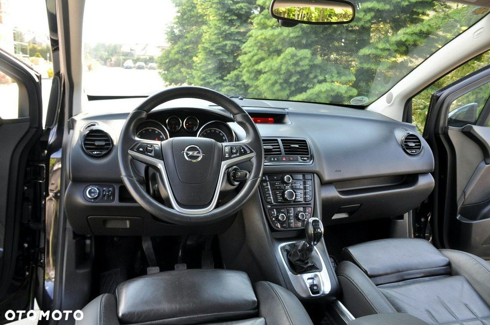 Opel Meriva - 28