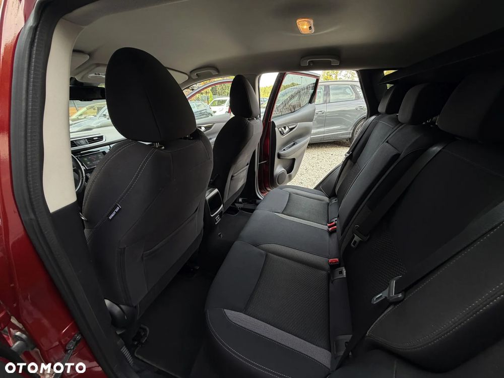 Nissan Qashqai 1.3 DIG-T DCT N-CONNECTA - 20