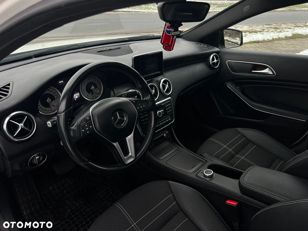 Mercedes-Benz Klasa A 220 CDI 7G-DCT AMG Line - 13