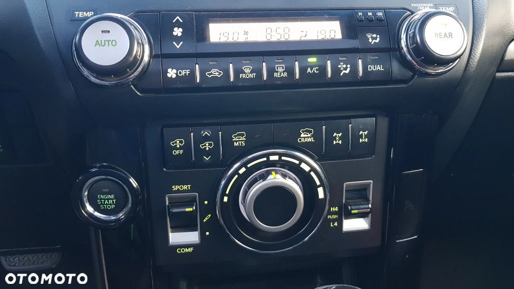 Toyota Land Cruiser 2.8 D-4D Automatik Executive - 34