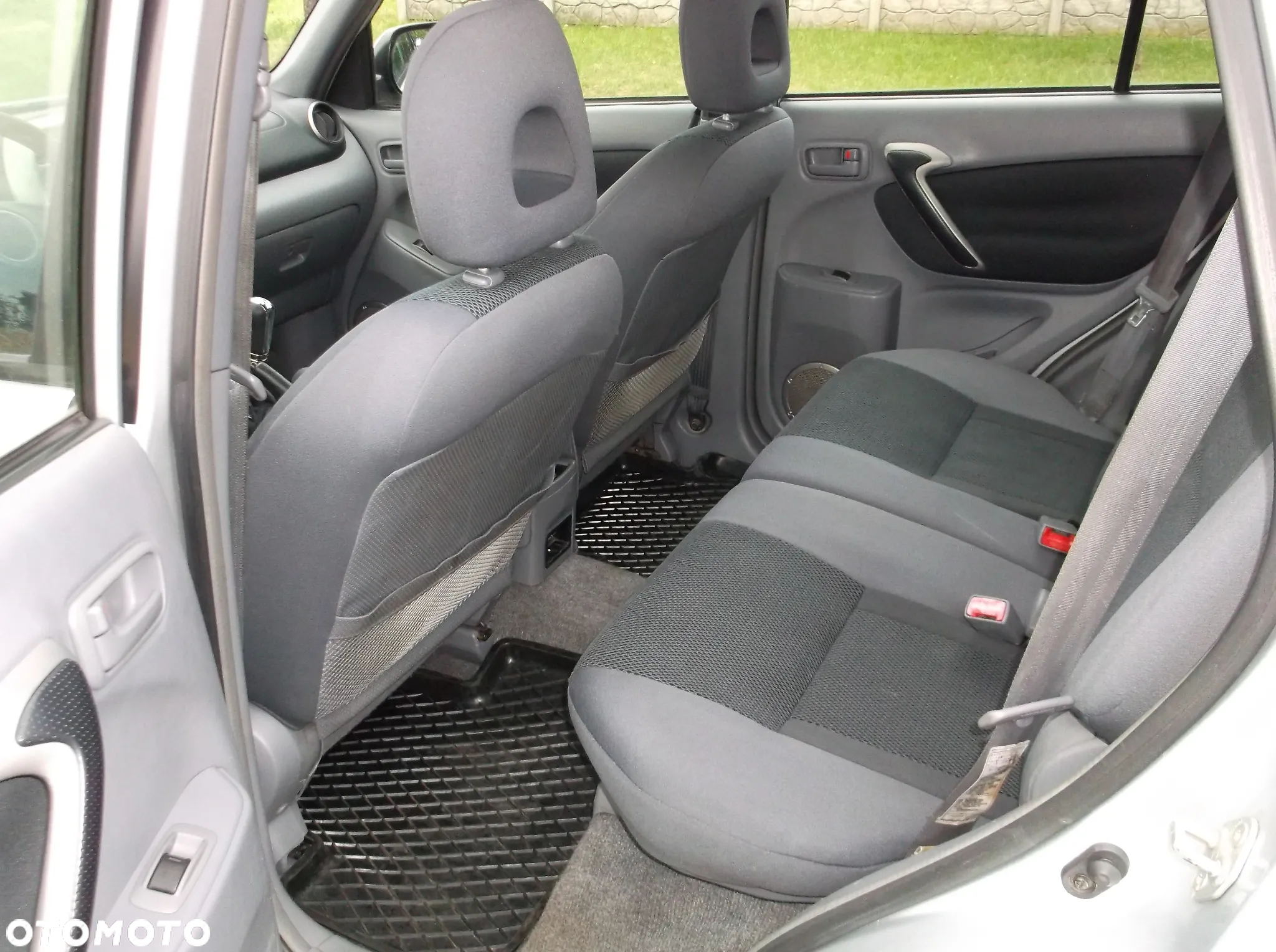 Toyota RAV4 2.0 D-4D 4x4 - 8