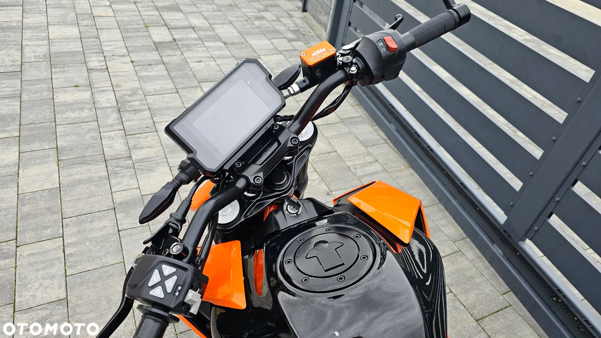 KTM Duke - 4