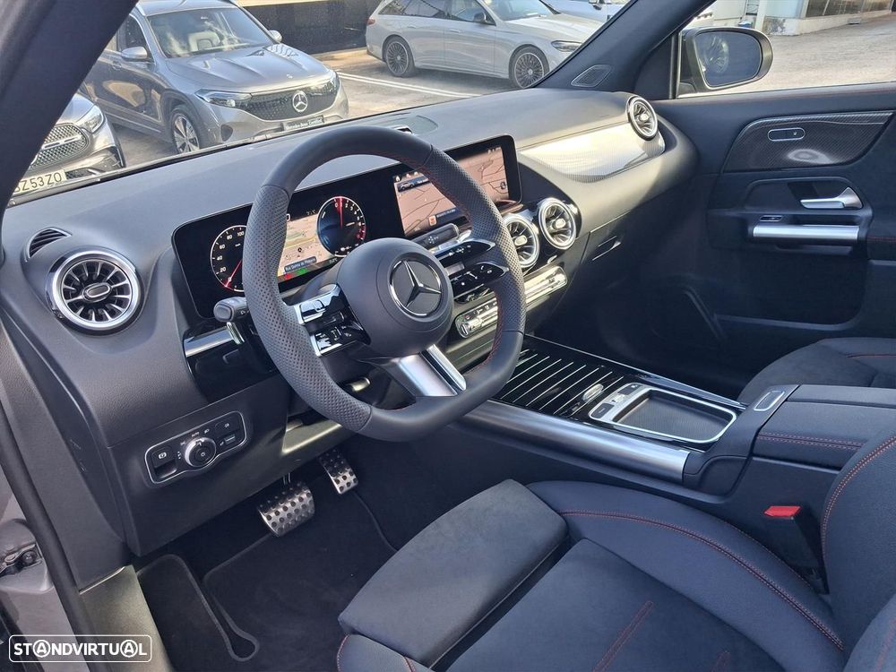 Mercedes-Benz GLA 250 e AMG Line - 12