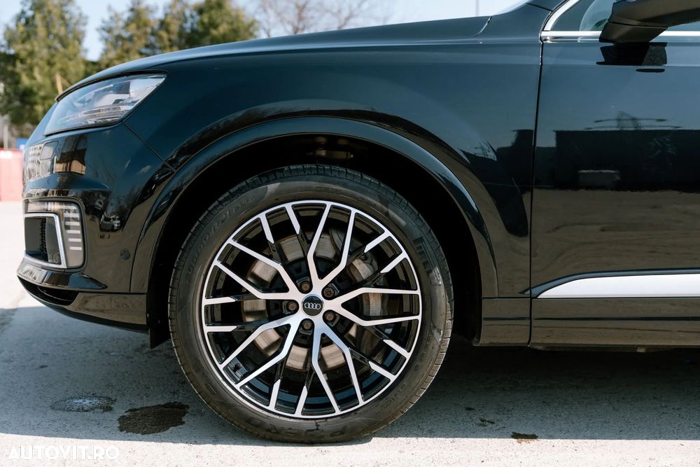 Audi Q7 - 9