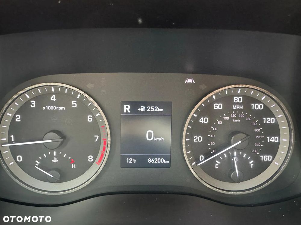 Hyundai Tucson - 12