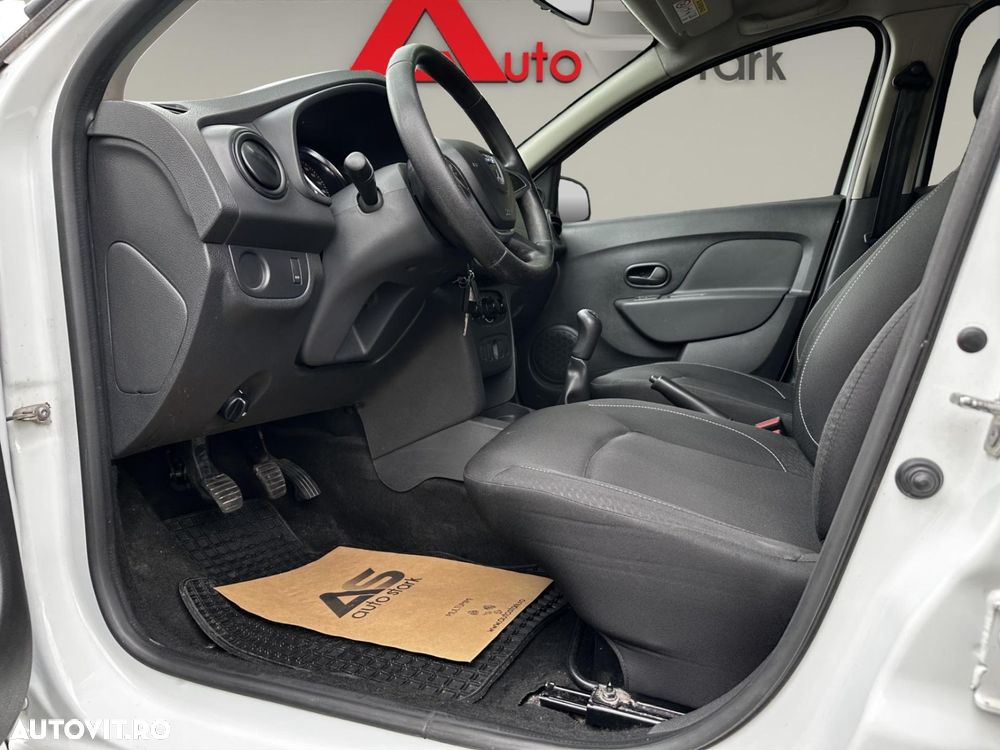 Dacia Logan 0.9 TCe Ambiance - 11