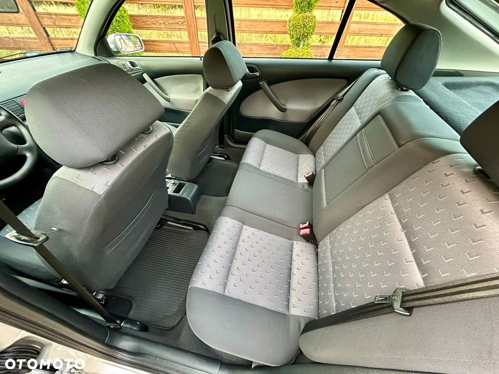 Skoda Octavia 1.4 Ambiente - 16