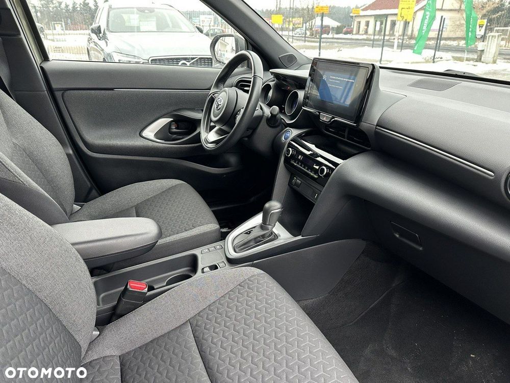 Toyota Yaris Cross - 11