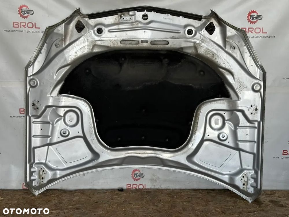 MASKA MERCEDES E-KLASA W212   775 - 4